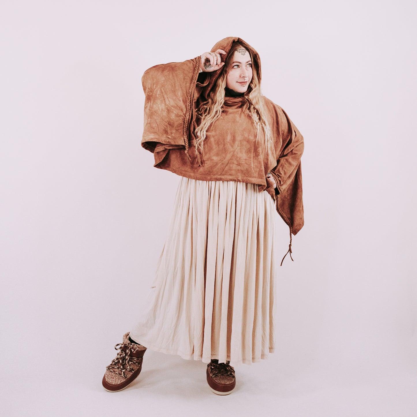 Wanderer Crop Poncho - autumn glow