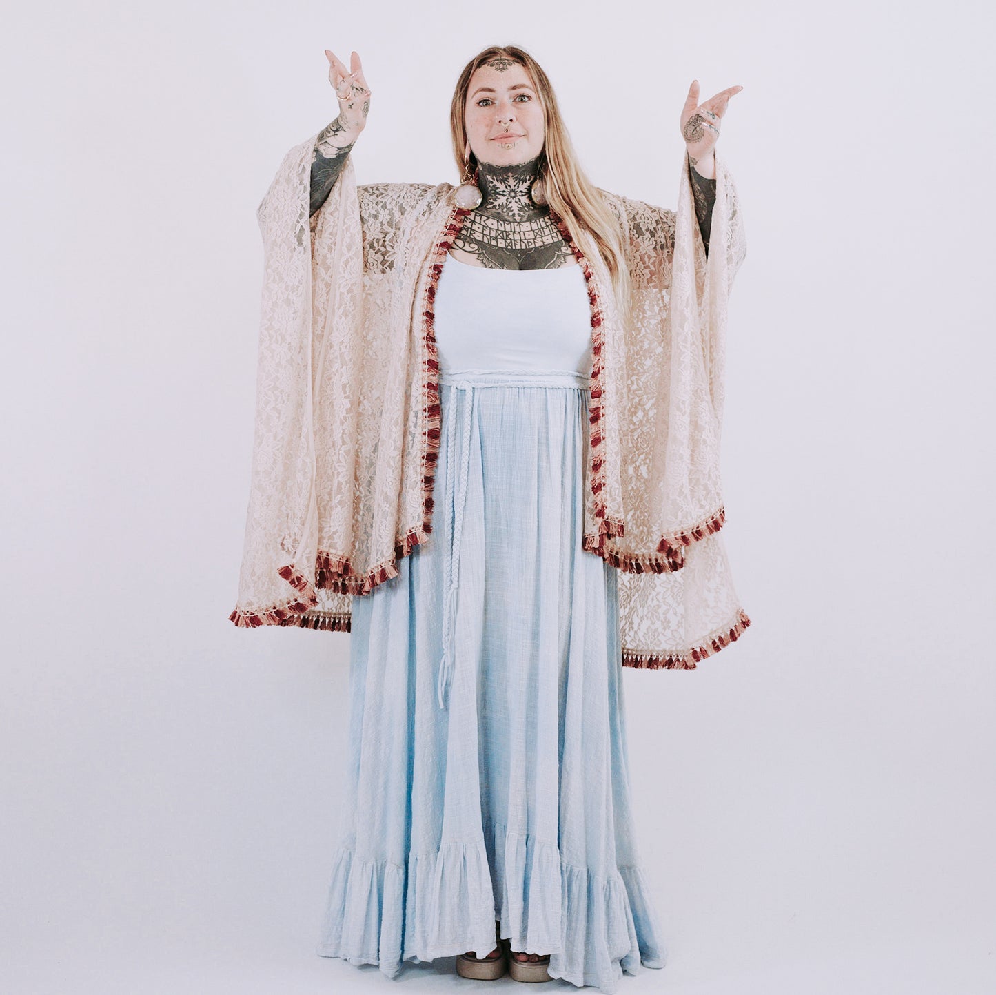 Lace Aura Ritual Cape - pink lagoon