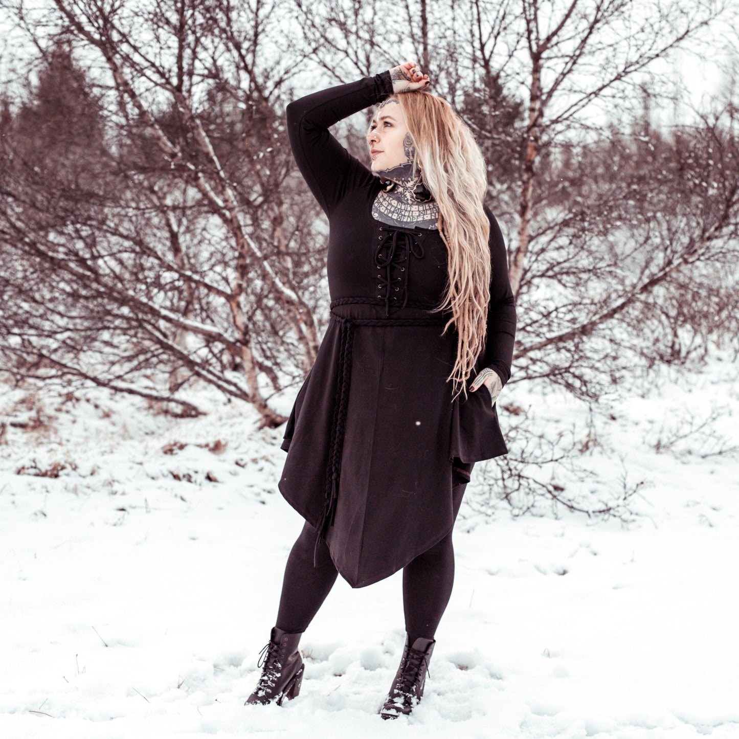 Longsleeve Flora Dress -myrkur